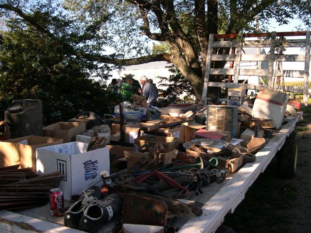2004-09-25-Scott-Farm-Sale-12.jpg